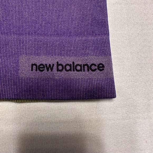 New balance. Purple and green sleeveless tank top. Size M. - Picture 3 of 4